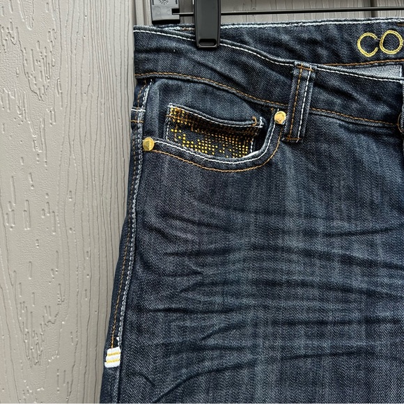 Coogi bermuda jean jorts size 5 / 6 Jorts - Picture 5 of 10